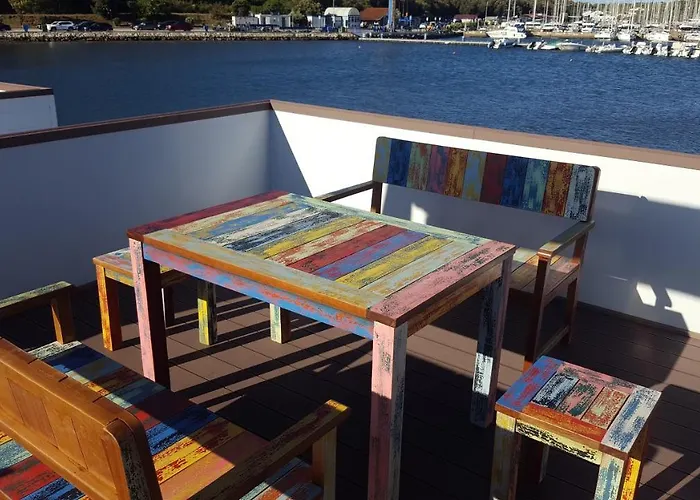 Hotel en barco Hausboot - Floating House Water Lily *