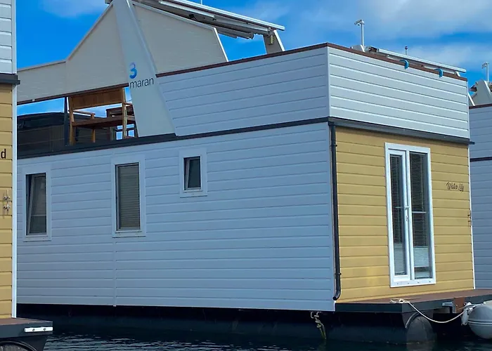 Hausboot - Floating House Water Lily